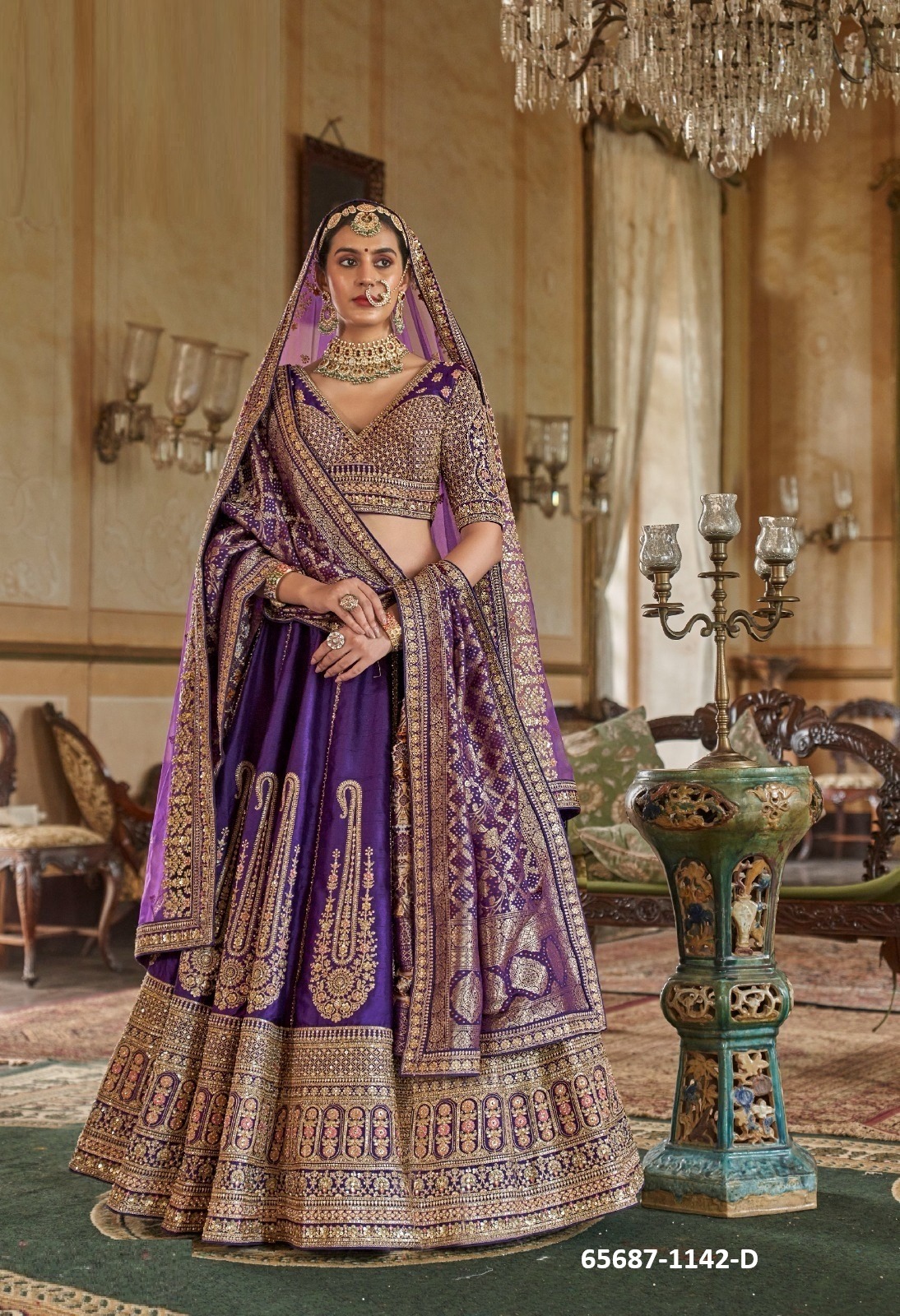 Ravishing Bridal Lahenga Choli with 2 dupattas